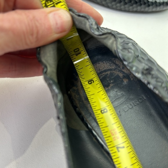 Tory Burch Reva Snake Print Gray Leather Ballet Flat - Picture 9 of 10